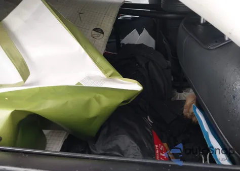 2021 Toyota Highlander Xle from USA, damaged, VIN 5TDGZRBH4MS523942